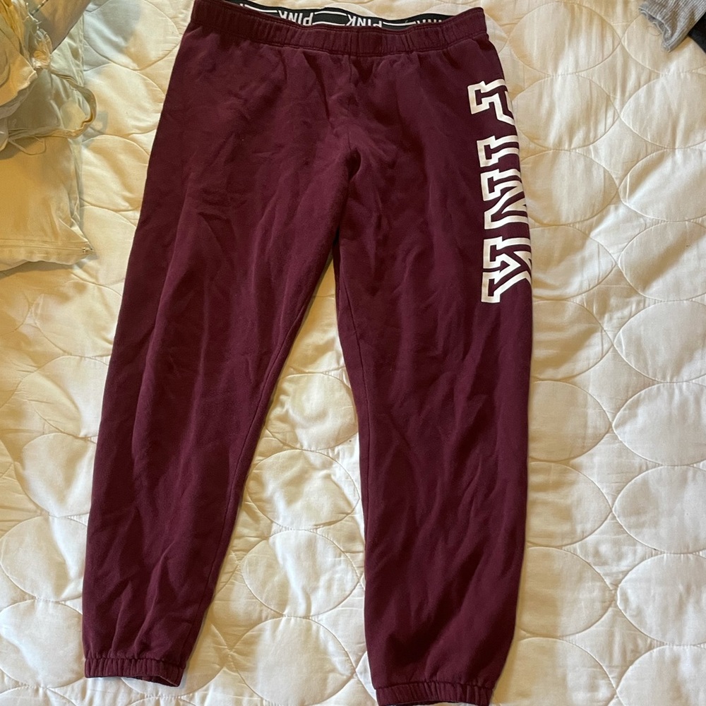 maroon sweatpants